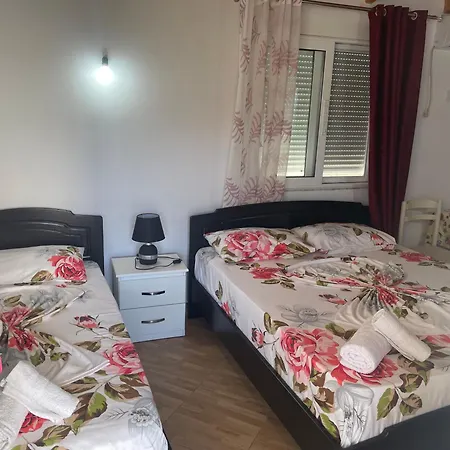 Nino's ساراندا