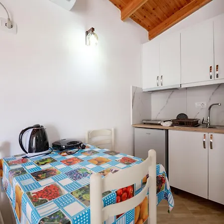 Pensionat Nino's Ksamil